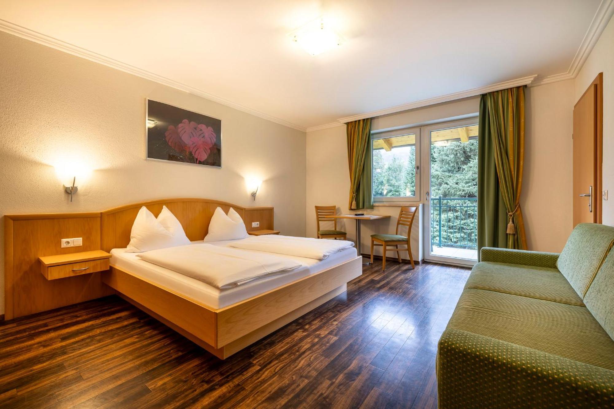 Hotel Hubertus Sankt Johann im Pongau Exteriör bild
